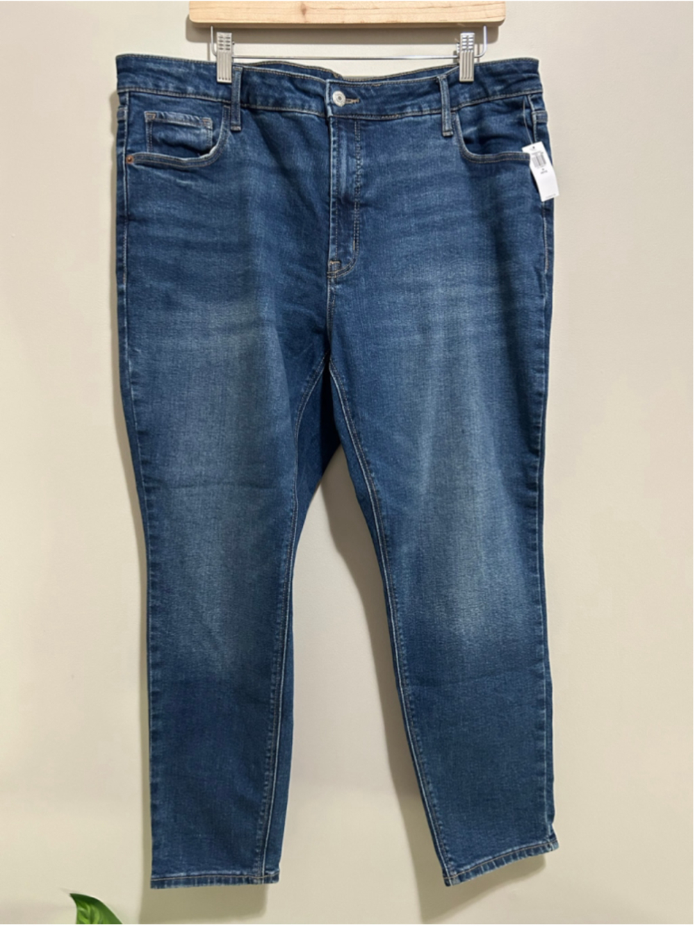 NWT Women's Old Navy Rockstar Super Skinny Jeans Blue Size 18P